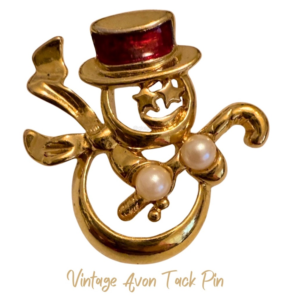 Vintage Snowman Tack Pin from Avon featuring Gold Tone, Red Enamel & Faux Pearls